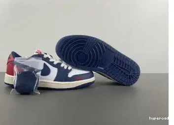 Hyperoad JORDAN 1 Low AIR 0526